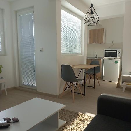 Studio Close To Town Centar Skopje Exterior photo