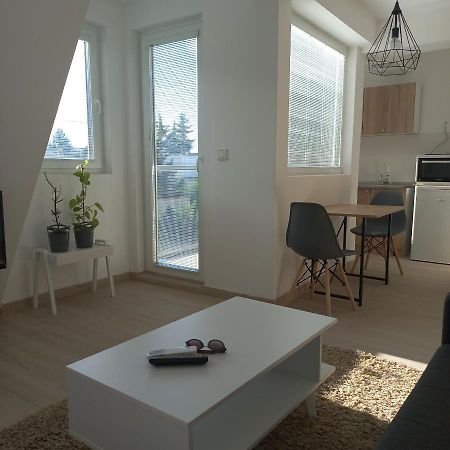 Studio Close To Town Centar Skopje Exterior photo