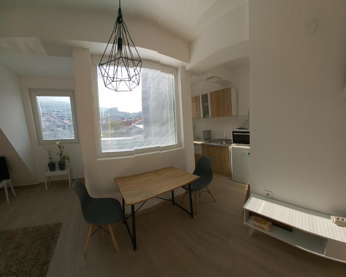 Studio Close To Town Centar Skopje Exterior photo